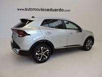 Usado Kia Sportage 136 CV (100 kW) 2022 Gris / plata SUV