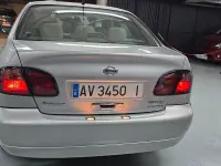 Usado Nissan Primera 140 CV (102 kW) 1999 Gris / plata Familiar