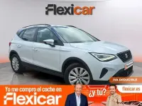 Usado Seat Arona Style 110 CV (80 kW) 2022 Blanco SUV