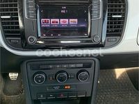 Usado VW Beetle Design 150 CV (110 kW) 2016 Blanco Utilitario