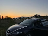 Usado Seat Leon Reference 105 CV (77 kW) 2008 Negro Utilitario
