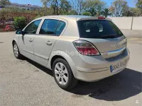 Usado Opel Astra Enjoy 115 CV (84 kW) 2008 Gris / plata Berlina
