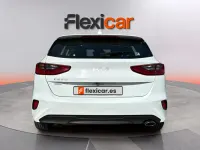 Usado Kia Ceed 136 CV (100 kW) 2023 Blanco Utilitario