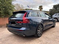 Usado Volvo V60 Inscription 150 CV (110 kW) 2019 Azul Familiar