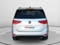 Usado VW Touran Advance 150 CV (110 kW) 2023 Gris Monovolumen