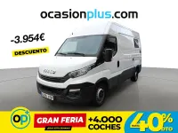 Usado Iveco Daily 156 CV (114 kW) 2018 Blanco Berlina