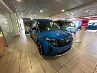 Nuevo Ford Tourneo Courier Active 125 CV (91 kW) 2026 Blanco Monovolumen