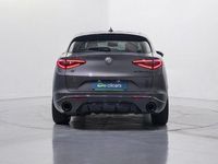 Usado Alfa Romeo Stelvio Ti 210 CV (154 kW) 2021 Gris / plata SUV