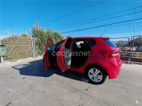 Usado Hyundai ix20 Classic 90 CV (66 kW) 2014 Rojo Utilitario