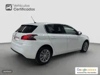 Usado Peugeot 308 Allure 100 CV (73 kW) 2020 Blanco Berlina