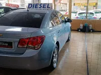 Usado Chevrolet Cruze LS 125 CV (91 kW) 2010 Azul Berlina