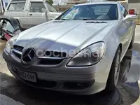 Usado Mercedes SLK200 163 CV (119 kW) 2005 Gris / plata Descapotable