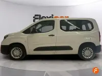 Usado Toyota Proace Verso City 102 CV (75 kW) 2025 Blanco Familiar