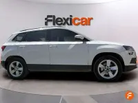 Usado Skoda Karoq Ambition 150 CV (110 kW) 2020 Blanco SUV