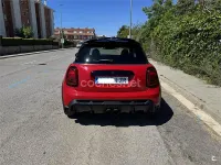 Usado Mini John Cooper Works 231 CV (169 kW) 2022 Rojo Utilitario