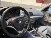 Usado BMW 118 122 CV (89 kW) 2005 Gris / plata Utilitario