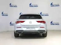 Usado Mercedes CLA180 116 CV (85 kW) 2021 Gris Coupe