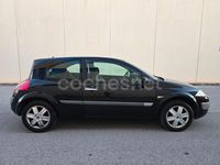 Usado Renault Mégane II Authentique 100 CV (73 kW) 2005 Negro Berlina