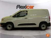Usado Opel Combo Life Edition 102 CV (75 kW) 2022 Blanco Monovolumen