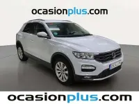 Usado VW T-Roc Advance 110 CV (80 kW) 2021 Gris plata SUV