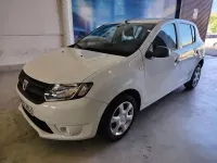 Usado Dacia Sandero Base 75 CV (55 kW) 2013 Blanco Berlina
