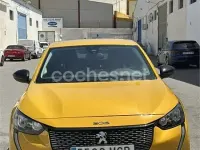 Usado Peugeot 208 Style 100 CV (73 kW) 2022 Amarillo Utilitario