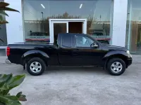 Usado Nissan Navara XE 174 CV (127 kW) 2007 Negro Pickup/Camioneta