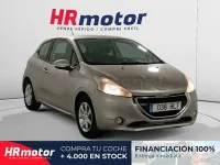 Usado Peugeot 208 Active 82 CV (60 kW) 2012 Beige Utilitario