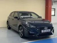 Usado Hyundai i30 N Line 120 CV (88 kW) 2024 Gris Utilitario