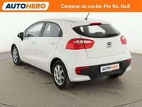Usado Kia Rio 84 CV (61 kW) 2015 Blanco Utilitario