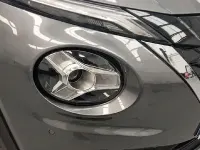Usado Nissan Juke N-Connecta 143 CV (105 kW) 2023 Skline grey (metalizado) SUV