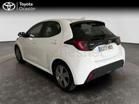 Usado Toyota Yaris Hybrid Active 116 CV (85 kW) 2025 Blanco Berlina