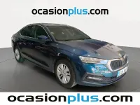 Usado Skoda Octavia Ambition 115 CV (84 kW) 2023 Azul Berlina