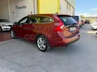 Usado Volvo V60 Summum 163 CV (119 kW) 2010 Granate Familiar