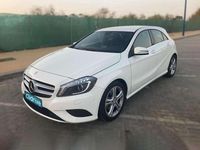 Usado Mercedes A220 Urban 136 CV (100 kW) 2014 Blanco Berlina