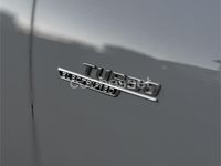 Usado Mercedes GLC43 AMG 421 CV (309 kW) 2025 Gris / plata SUV