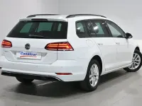Usado VW Golf VII Advance 115 CV (84 kW) 2018 Blanco Familiar
