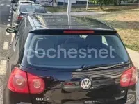 Usado VW Golf IV Trendline 102 CV (75 kW) 2004 Negro Berlina