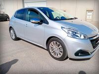 Usado Peugeot 208 Active 75 CV (55 kW) 2018 Gris Utilitario