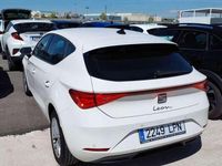 Usado Seat Leon Style 116 CV (85 kW) 2021 Blanco Utilitario