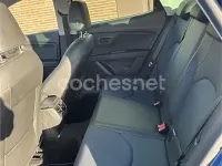 Usado Seat Leon CONNECT 110 CV (80 kW) 2016 Azul Berlina