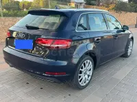 Usado Audi A3 110 CV (80 kW) 2016 Azul Berlina