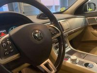 Usado Jaguar XF Sportbrake Premium Luxury 200 CV (147 kW) 2015 Negro Familiar