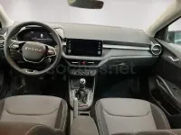 Usado Skoda Fabia Selection 95 CV (69 kW) 2025 Negro Utilitario