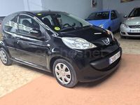 Usado Peugeot 107 54 CV (39 kW) 2008 Negro Utilitario