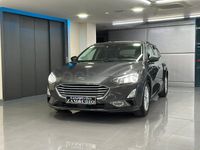 Usado Ford Focus Trend 120 CV (88 kW) 2020 Gris / plata Berlina