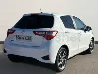 Usado Toyota Yaris 111 CV (81 kW) 2020 Blanco Berlina