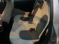 Usado Lancia Musa 95 CV (69 kW) 2006 Beige Monovolumen