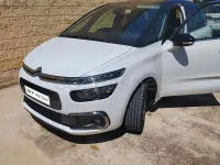Usado Citroën C4 SpaceTourer Shine 130 CV (95 kW) 2018 Blanco Monovolumen