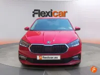Usado Skoda Fabia Selection 95 CV (69 kW) 2024 Rojo Utilitario
